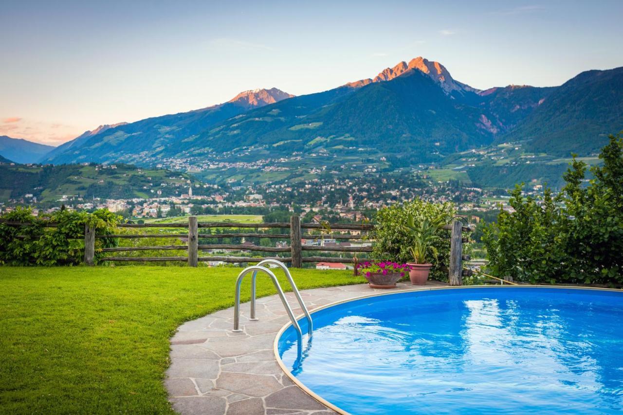Alloggio per agriturismo Weingut Pardellerhof Marlengo